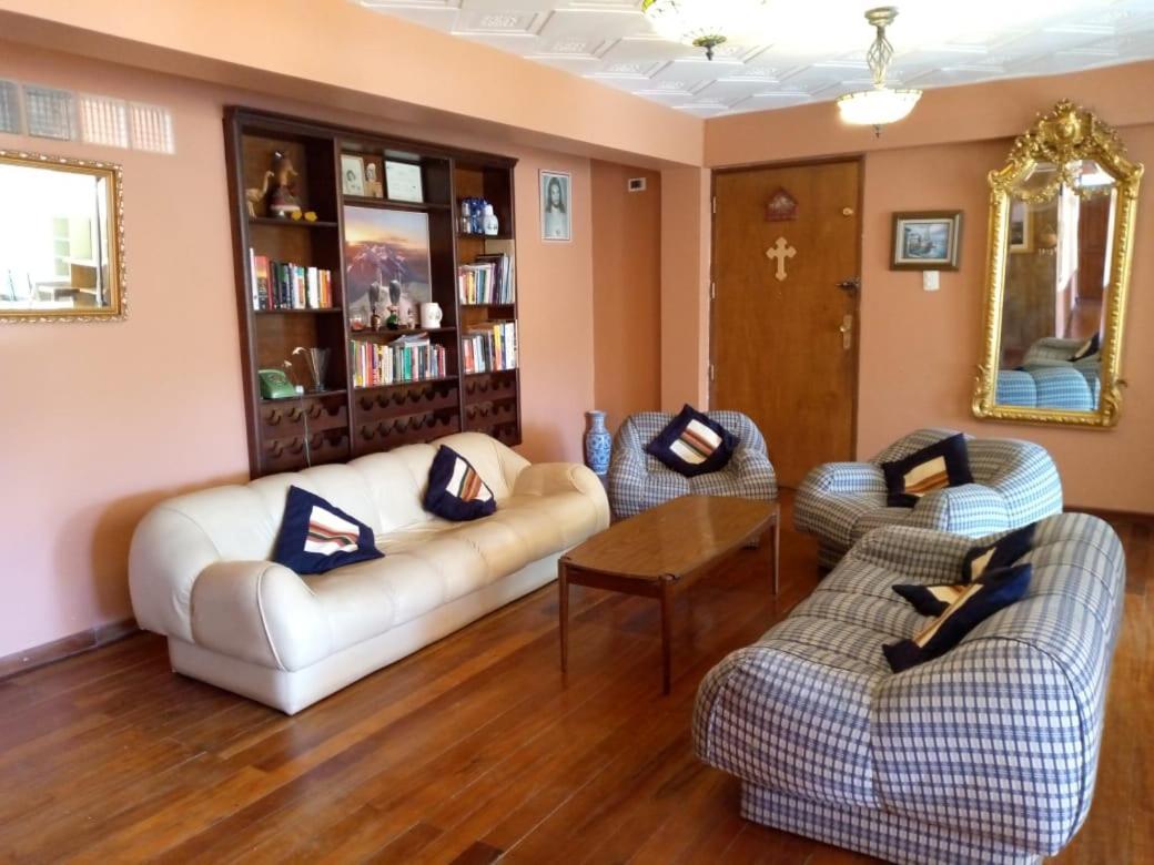 Hostal La Posada De La Abuela Ла-Пас Экстерьер фото